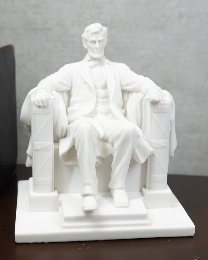 ebros gift Seated Abraham Lincoln Figurine 8" H Lincoln Memorial Sculpture 16th President