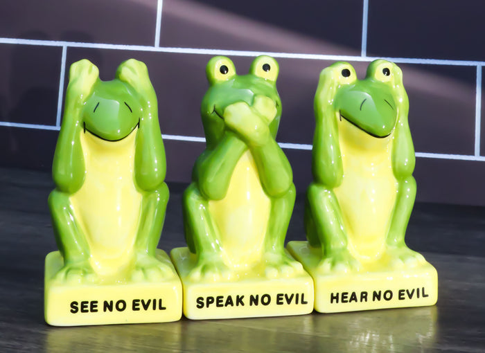 ebros gift Trio Green Frogs See Hear Speak No Evil Salt Pepper Shakers Toothpick Holder