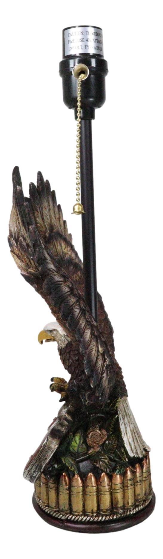 Ebros Gift Western Bald Eagle Perching On Crossed Pistols Lone Star Bullets Table Lamp