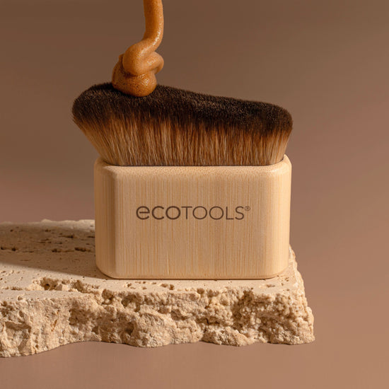 Ecotools Body + Face Self-Tan Blending Brush