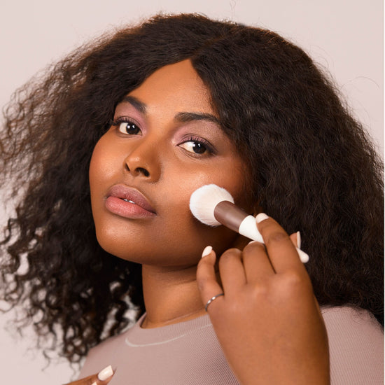 Ecotools Luxe Exquisite Plush Powder Brush