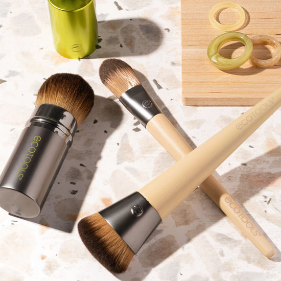 Ecotools Retractable Face Makeup Brush