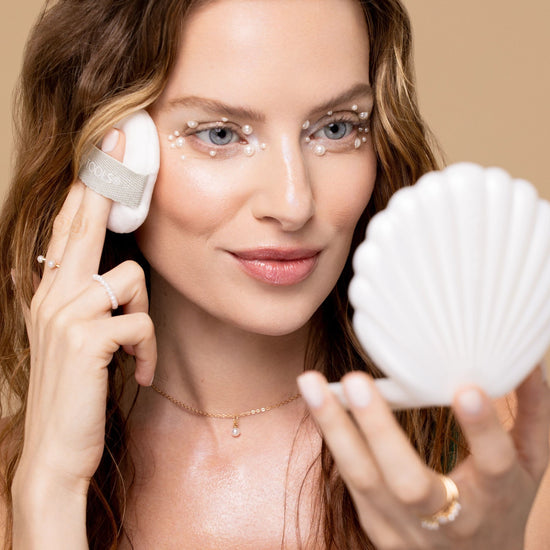 Ecotools Sea Gems Pearl Puff + Case