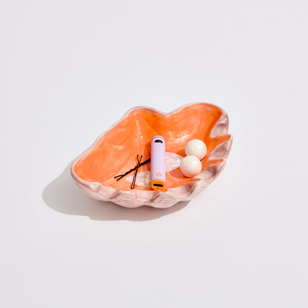 Edie Parker Shell Ashtray