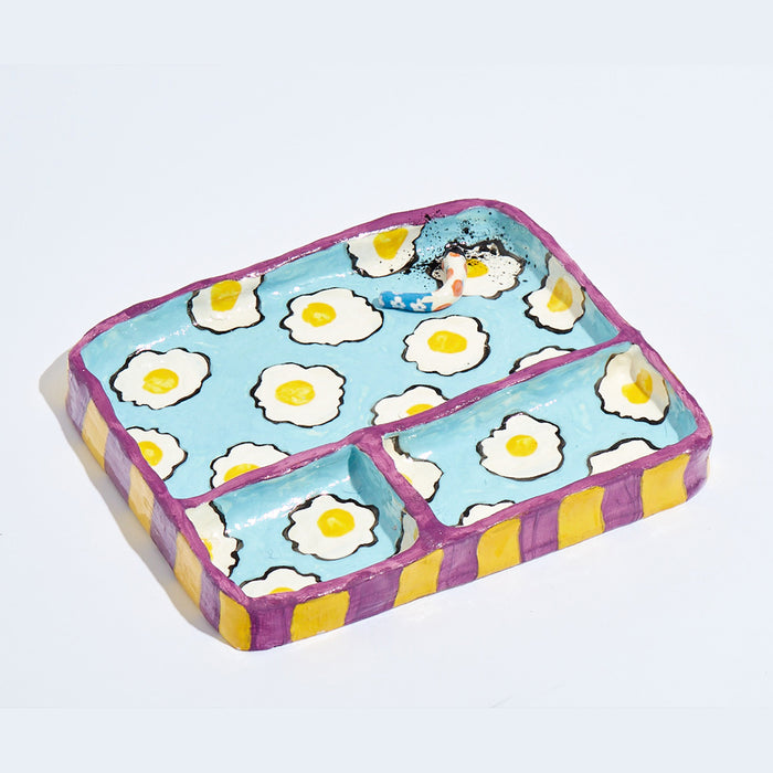 edie parker Edie Parker x Jake Clark Ceramic Tray in Fried Eggs