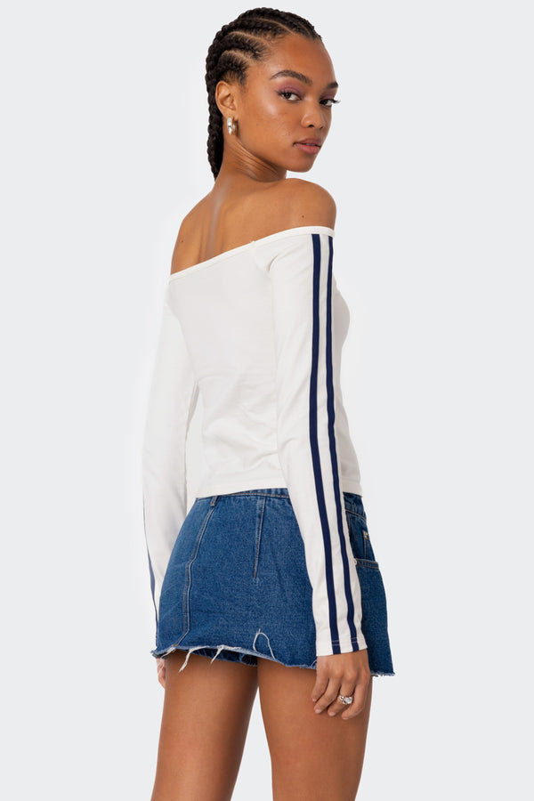 Edikted 90'S Off Shoulder Long Sleeve T Shirt White