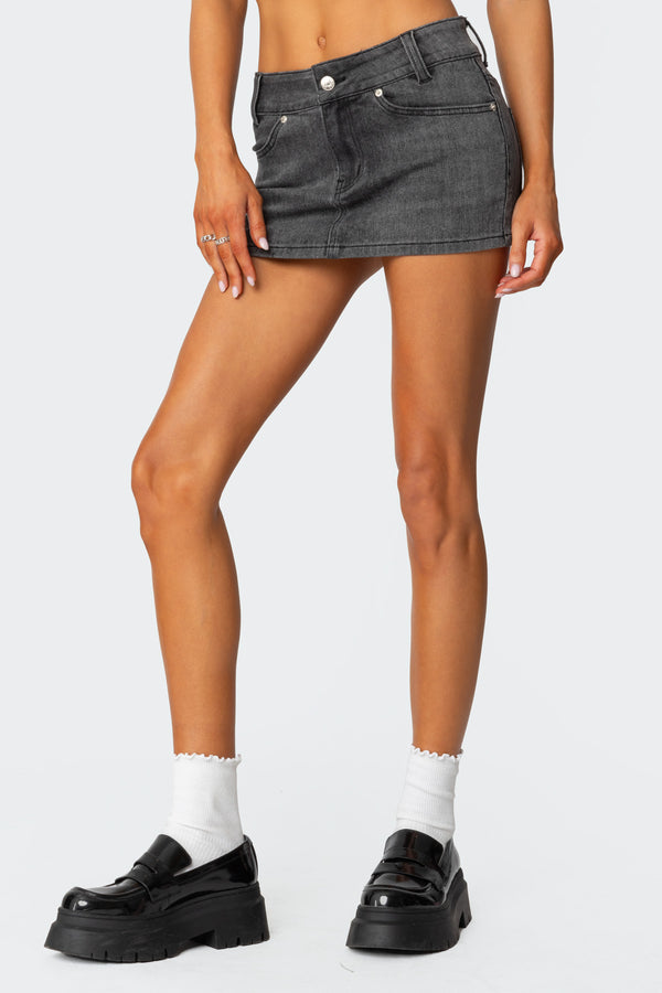 Edikted Bev Stretchy Denim Micro Skirt Black Washed
