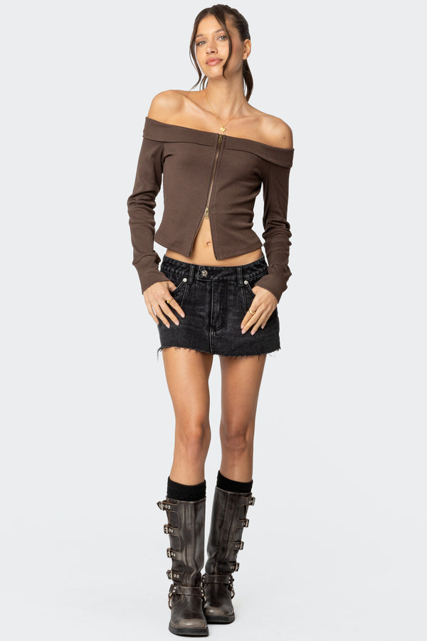 edikted Clementine Low Rise Denim Micro Skort black washed