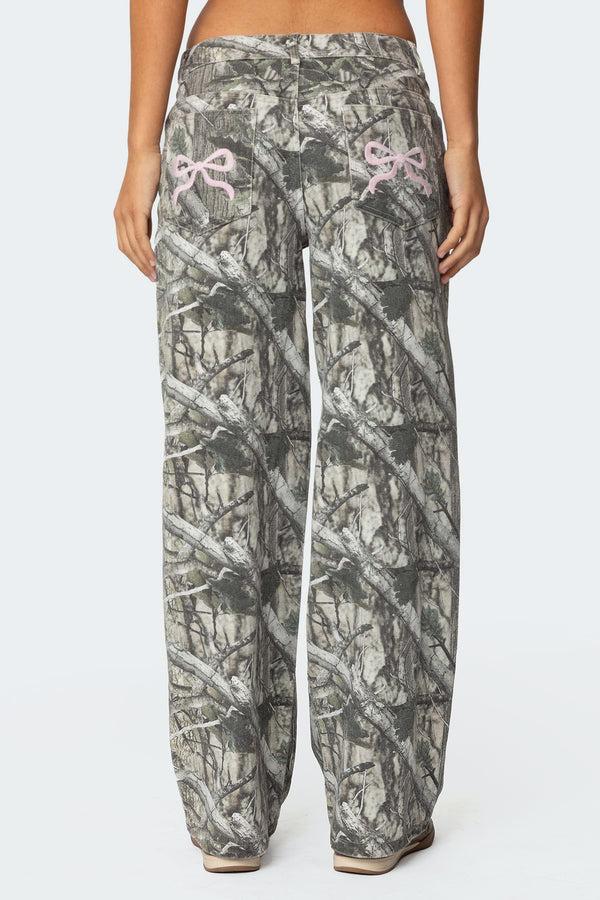 Edikted Camo & Bow Low Rise Jeans Olive