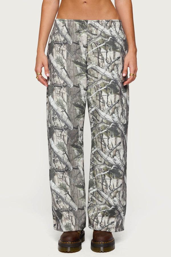 Edikted Camo Straight Leg Sweatpants Olive