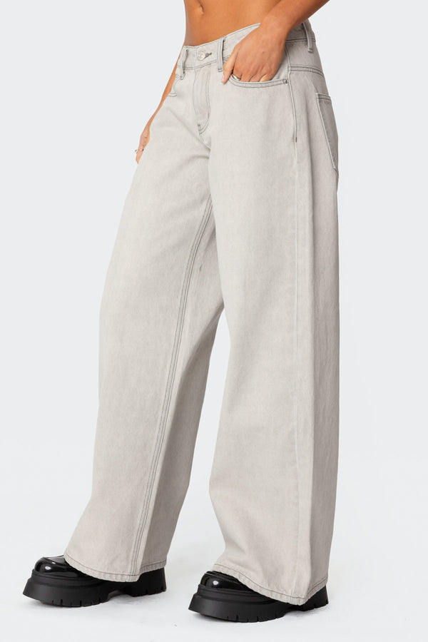 Edikted Casey Low Rise Boyfriend Jeans Gray