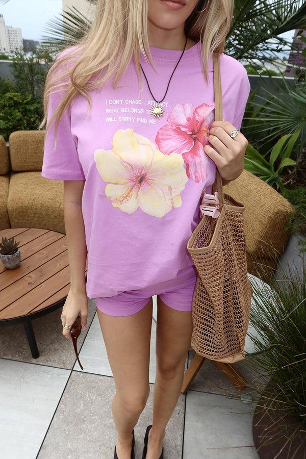edikted Fleur Hibiscus Graphic T Shirt pink