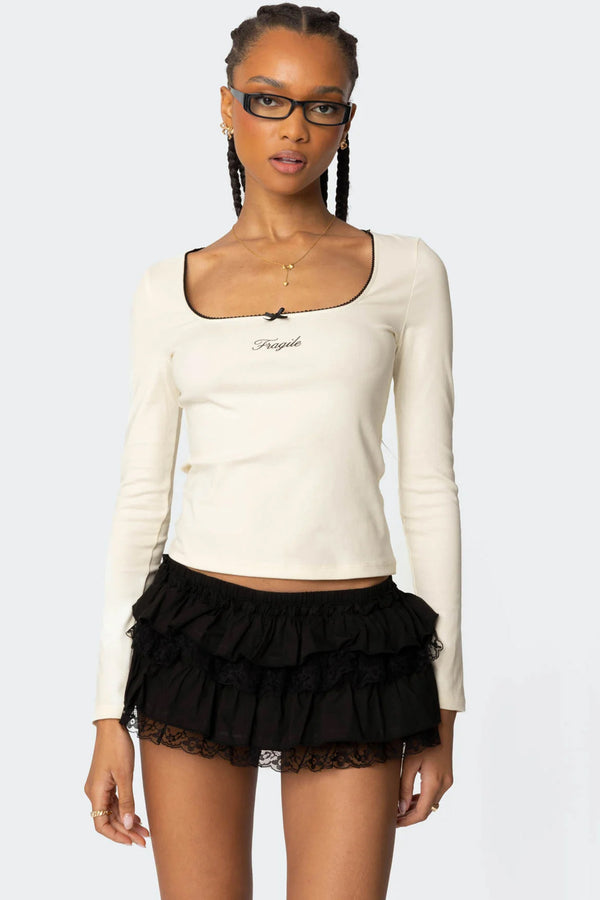 edikted Fragile Square Neck Top cream