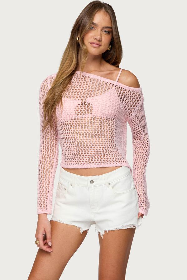 edikted Inara Off Shoulder Crochet Top light pink