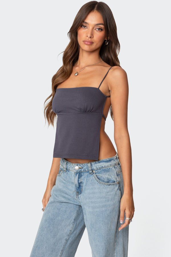 Edikted Jinx Open-Back Top Gray