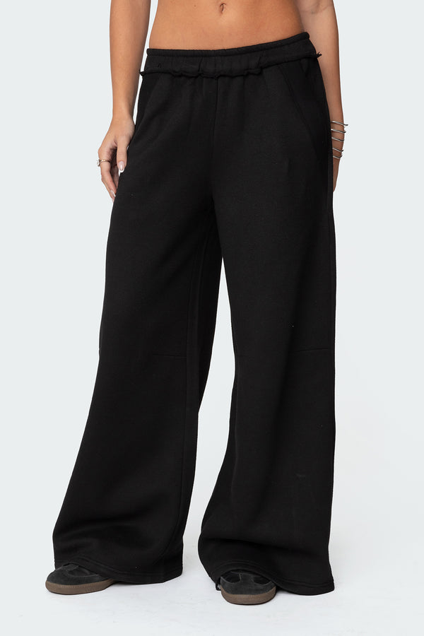 Edikted Kori Oversized Sweatpants Black