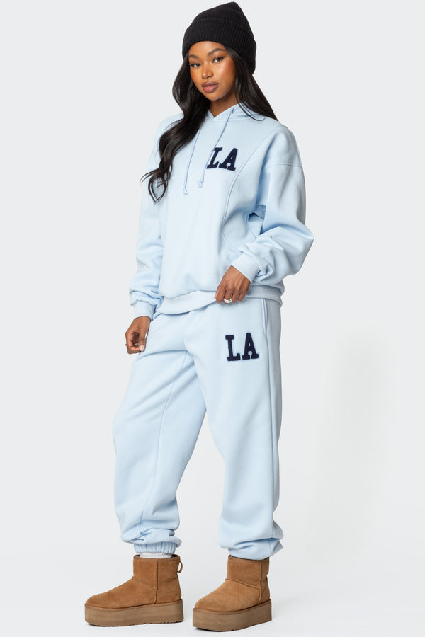 edikted La Love Oversized Sweatpants light blue