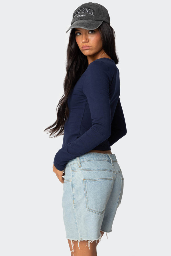Edikted Leah Henley Top Navy