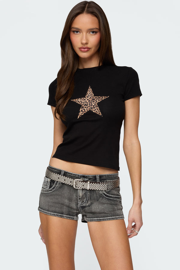 Edikted Narla Leopard Star T Shirt Black