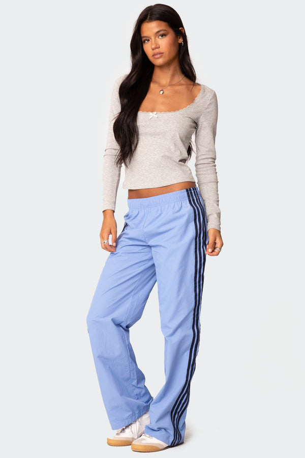 edikted Nikki Nylon Pants blue