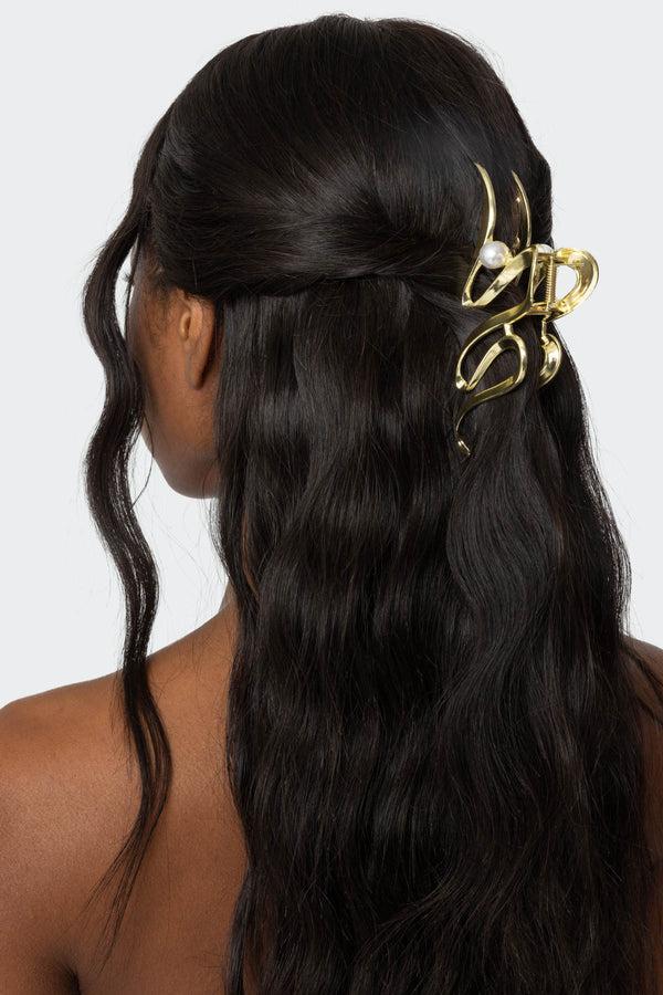 edikted Pearl Abstract Claw Clip gold