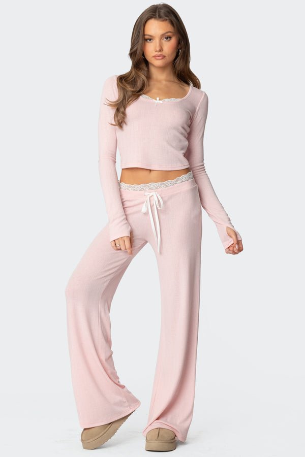 Edikted Peekaboo Lace Long Sleeve Top Pink