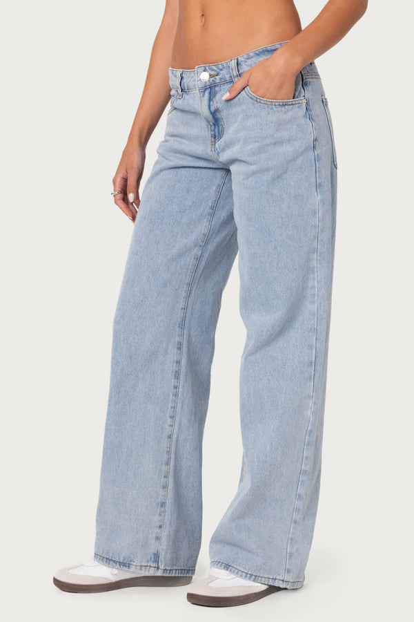 Edikted Raelynn Washed Low Rise Jeans Light Blue