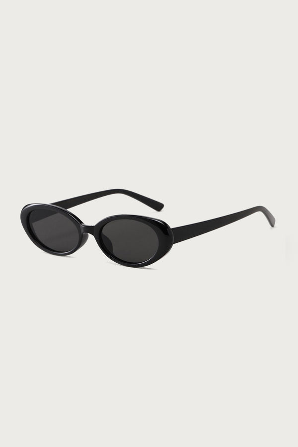 Edikted Rosalie Oval Sunglasses Black