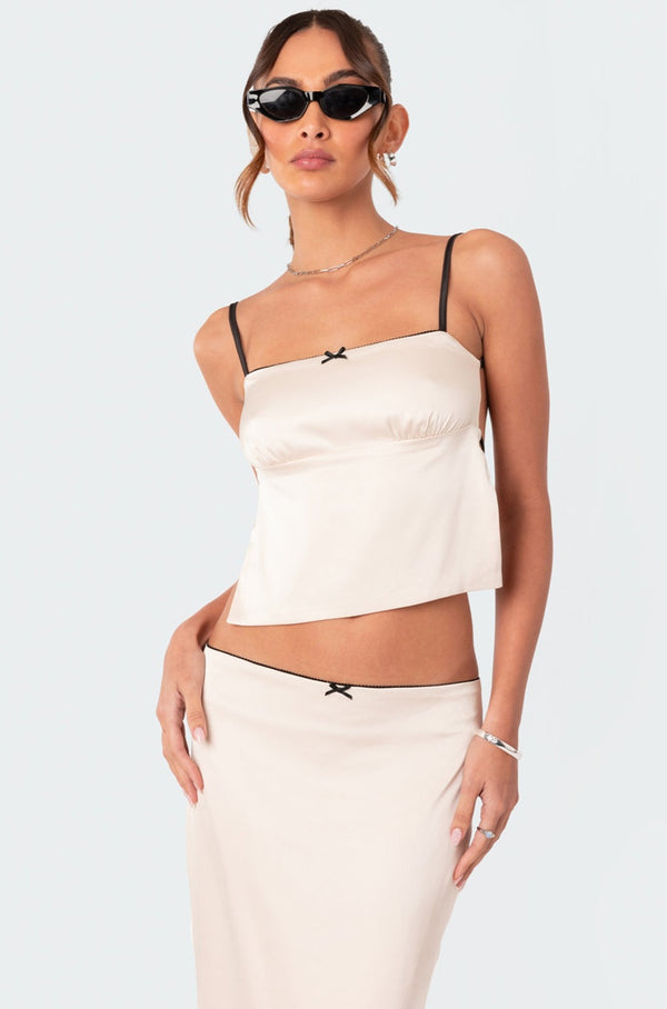 edikted Satin Effect Open Back Top beige