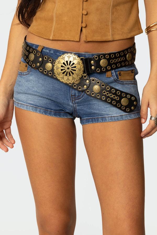 edikted Scalloped Circle Faux Leather Belt black