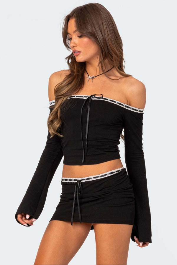 edikted Seline Ribbon Trim Top black