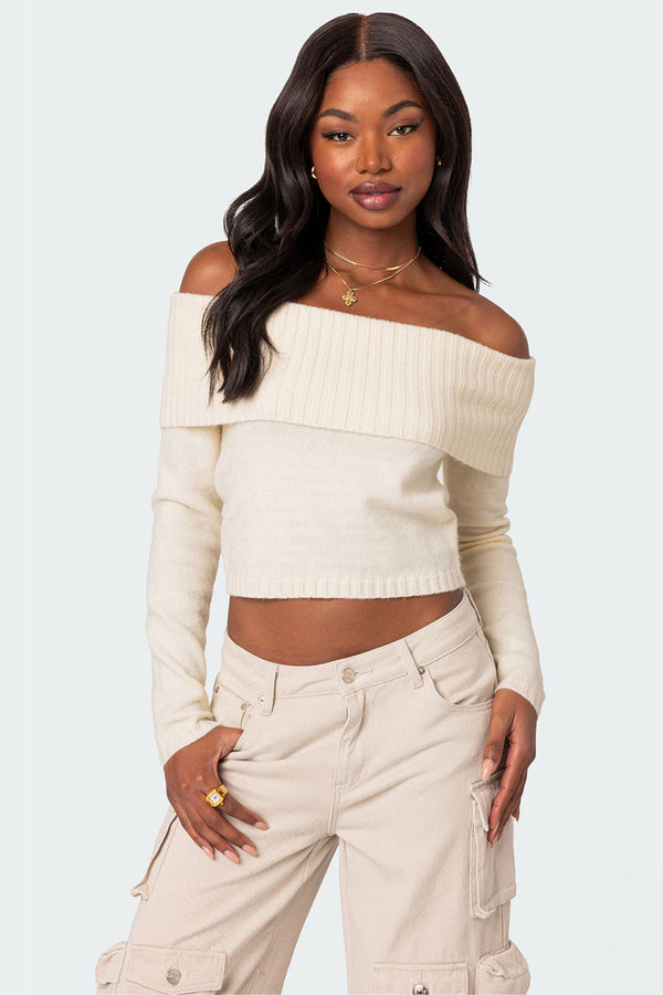 edikted Tamara Fold Over Knit Top cream
