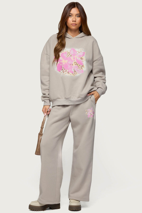 edikted Wild Petal Sweatpants beige