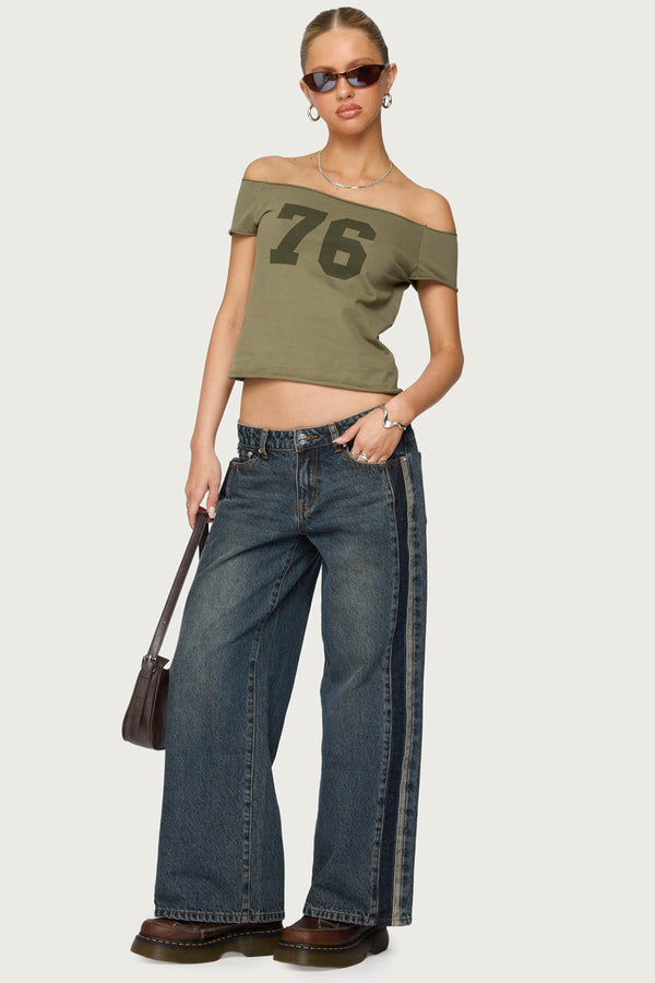 edikted Petite Contrast Panel Low Rise Jeans dark blue