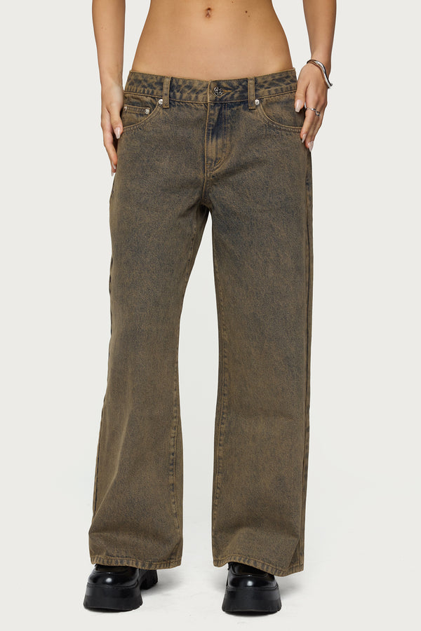 Edikted Petite Zahra Mud Wash Low Rise Jeans Brown Washed