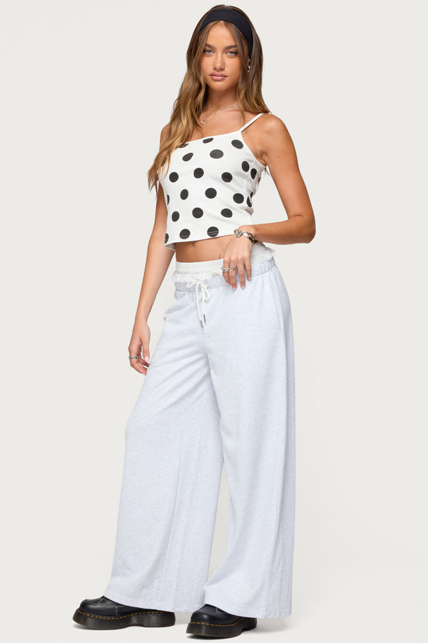 Edikted Tamia Peekaboo Ruffle Lace Sweatpants Light Grey Melange