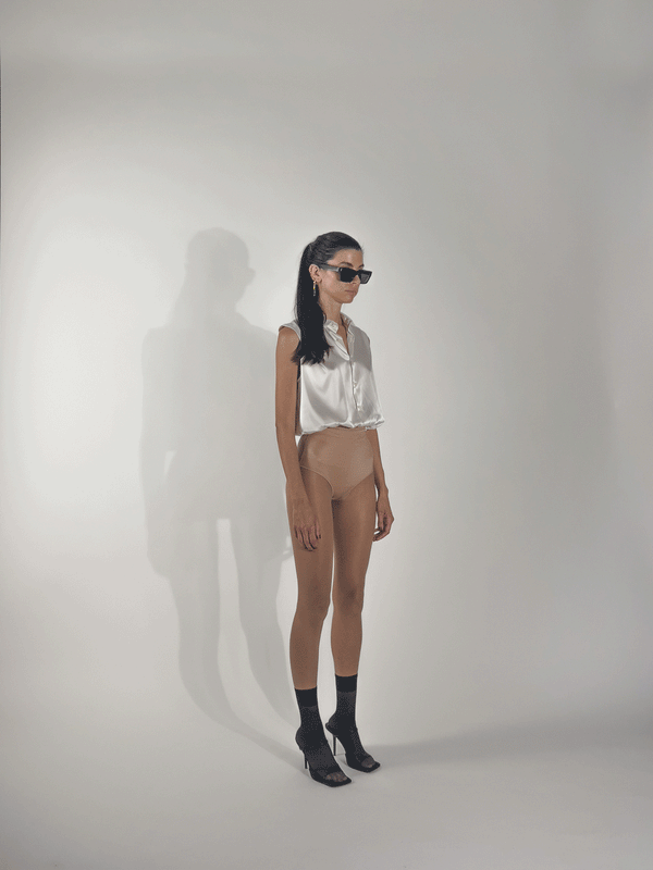 edithmarcel Sleeveless open-back shirt