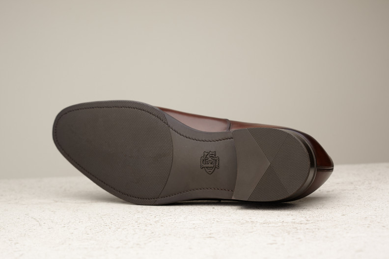 Edward Green Chelsea 82 Last — Dark Oak Antique Calf With Slim Rubber Soles