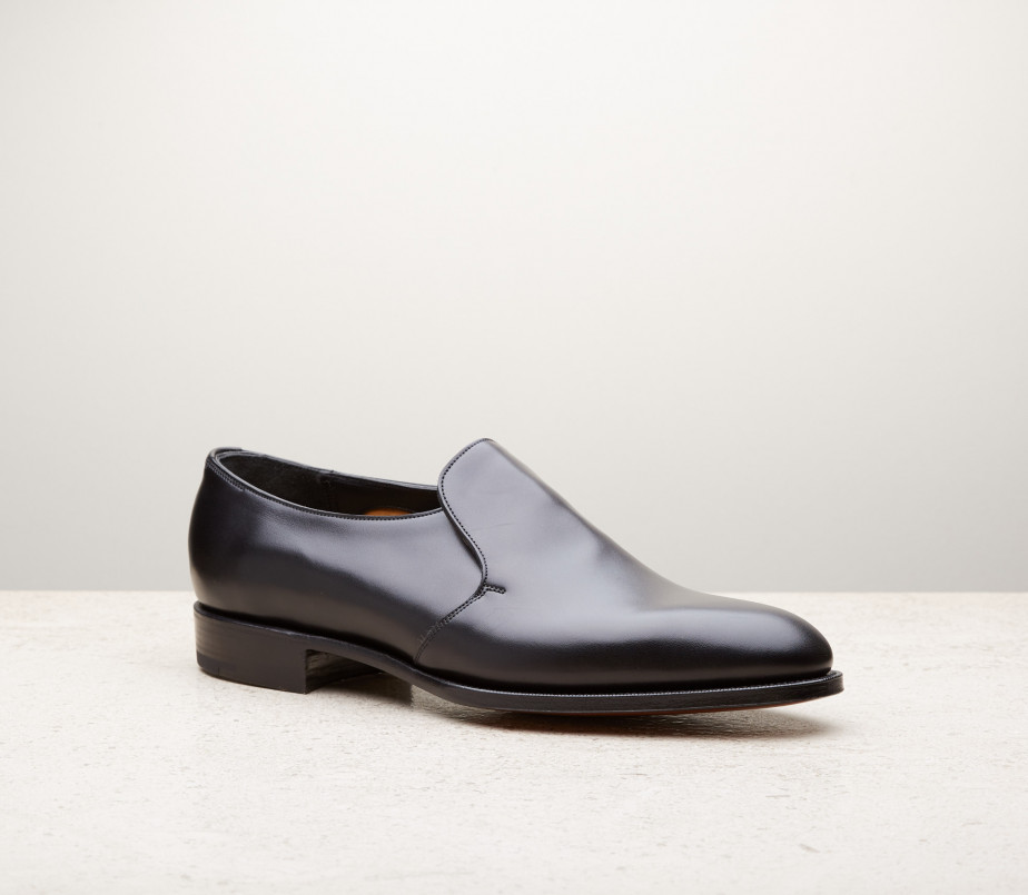 edward green Ewhurst 82 Last — black calf with leather soles