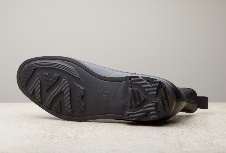 Edward Green Newmarket 303 Last — Black London Grain With Rugged Ridgeway Soles