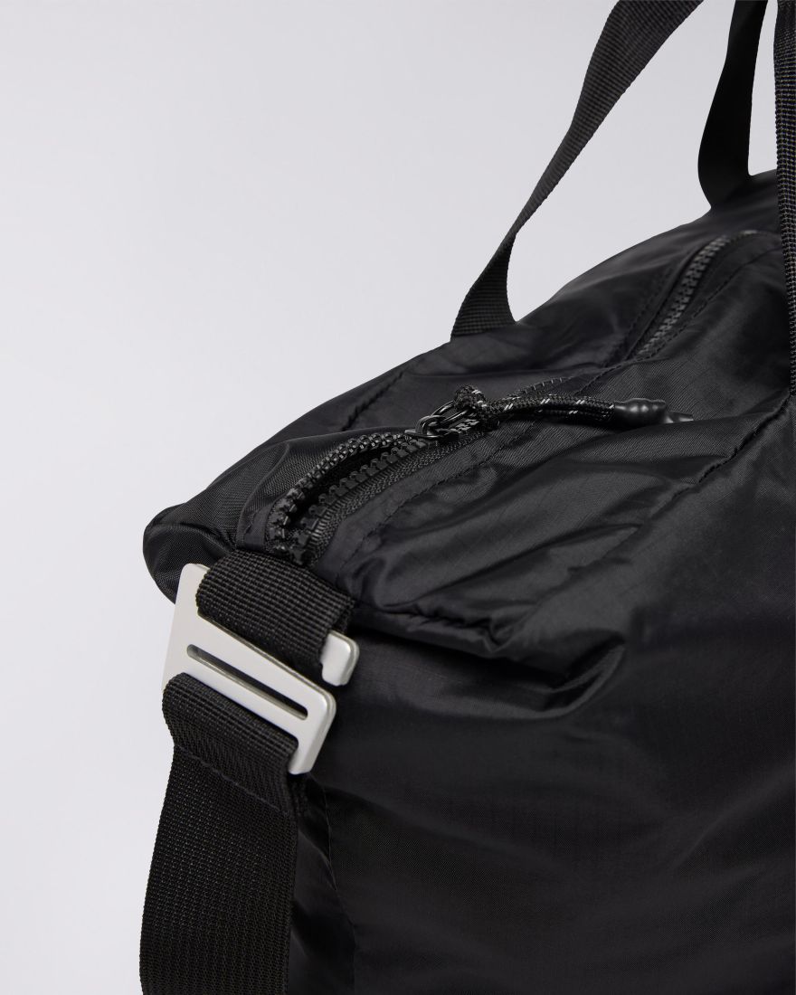 EDWIN Tech Carryall Bag Black