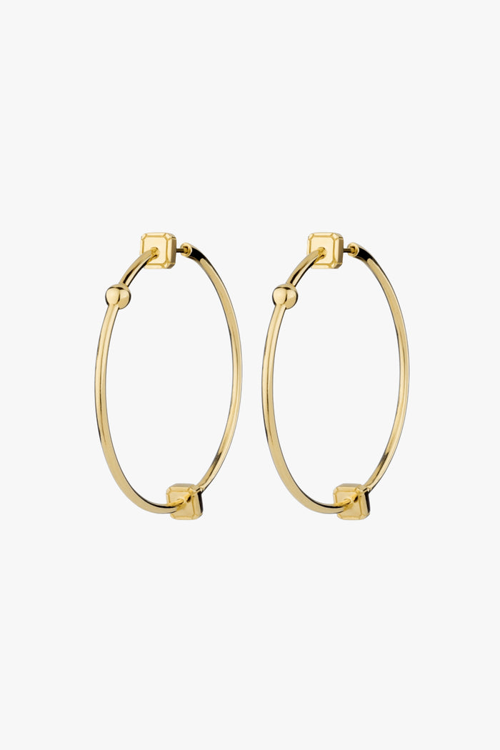 eéra Ninety Hoops