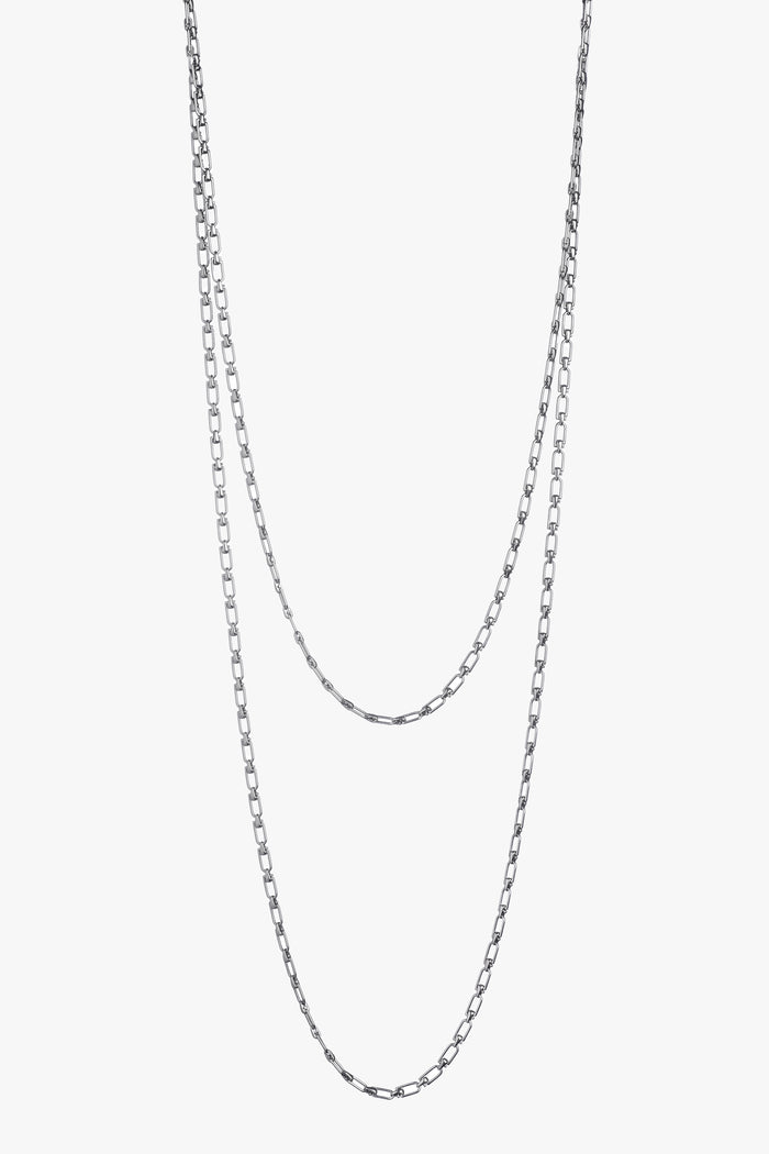 eéra Reine Long Necklace