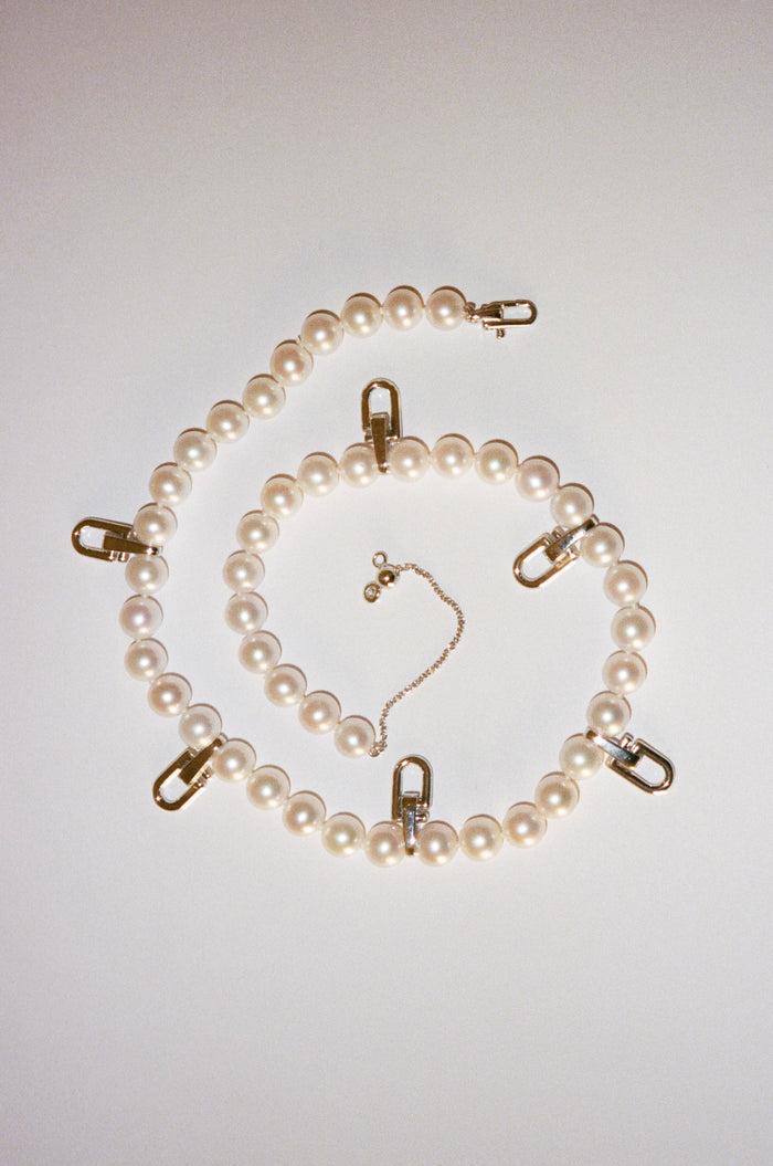 Eéra Reine Pearl Choker