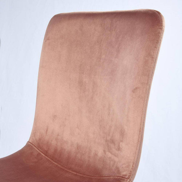 Eggree Set Of 32 SCARGILL Dining Chair - Velvet Rose With Black Metal Leg Set Of 32 SCARGILL Dining Chair - Velvet Rose With Black Metal Leg