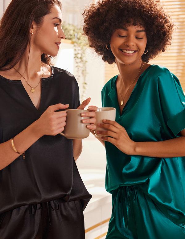 Ekouaer Satin V Neck 2-Piece Pajama Set (US Only)