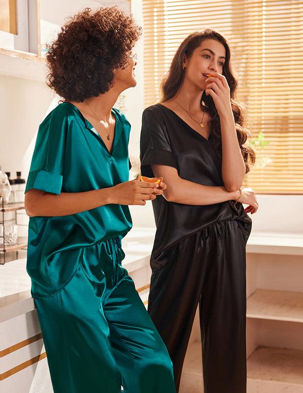 Ekouaer Satin V Neck 2-Piece Pajama Set (US Only)