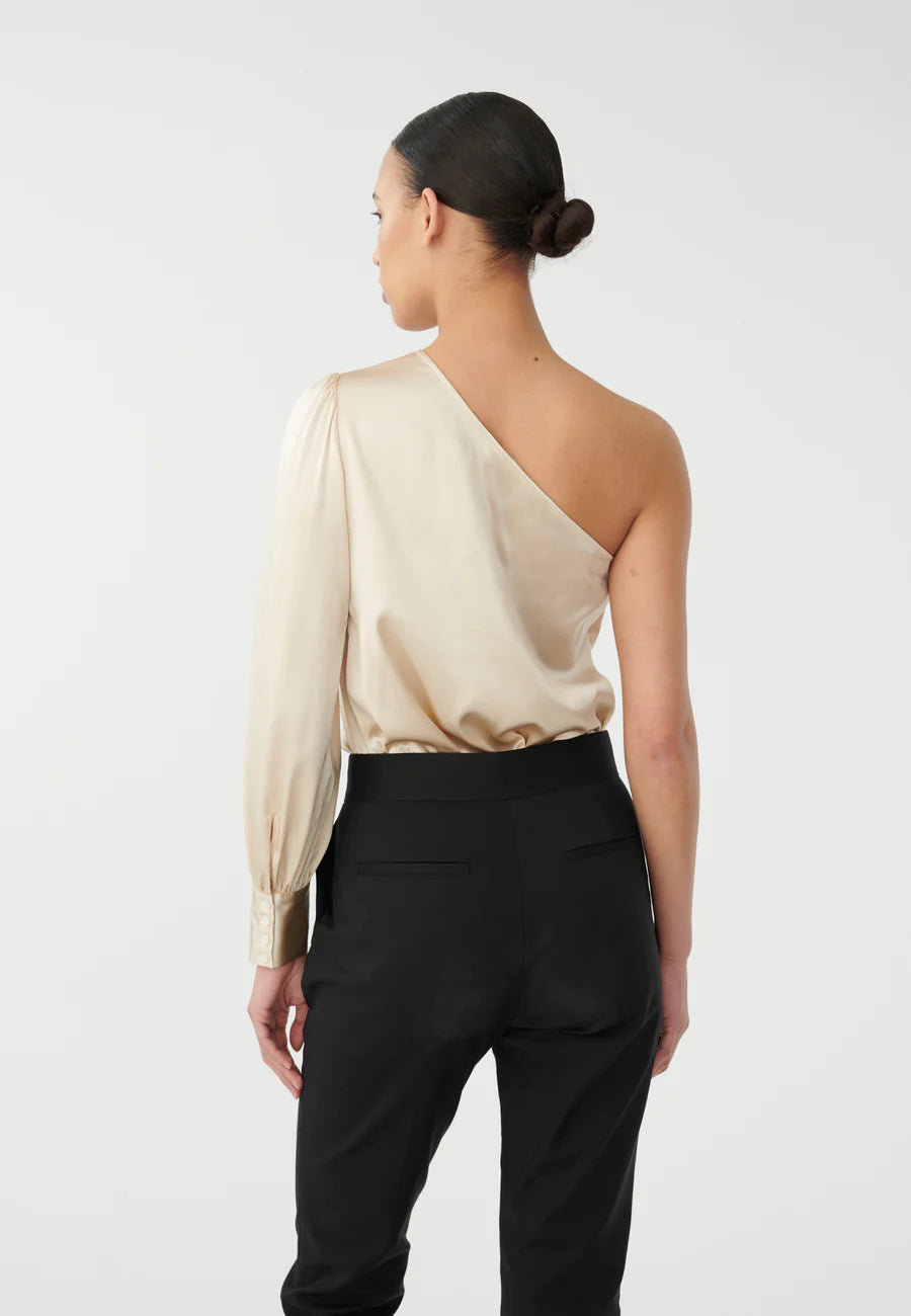 Elaine Turner Atticus Top