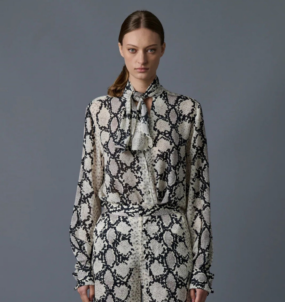 elaine turner Joan Blouse