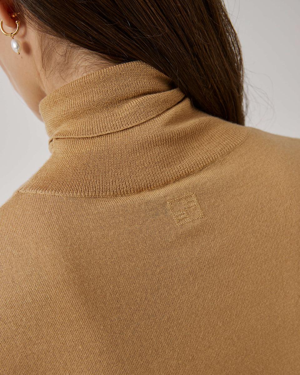 Elaine Turner Wool Silk And Cashmere Pullover Sweater